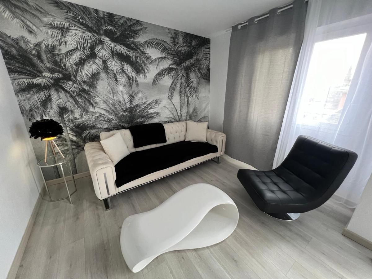 Le Cannois, Appartement De Star 3 Chambres Mulhouse Luaran gambar